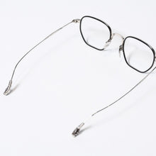Load image into Gallery viewer, CHROME HEARTS クロムハーツ BONE PRONE Ⅰ 伊達メガネ アイウェア サイズ48□21-150 CHプラス シルバー925 美品 中古 4b013764
