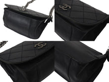 Load image into Gallery viewer, CHANEL シャネル ワイルドステッチ チェーンショルダーバッグ フランス製 18番台 レザー ブラック ブラックメタル金具 美品 中古 4b001378
