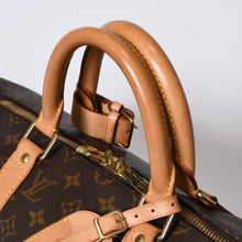 Load image into Gallery viewer, LOUIS VUITTON ルイヴィトン モノグラム キーポル45 ボストンバッグ M41428 PVC ヌメ革 ブラウン ゴールド金具 美品 中古 4b013708