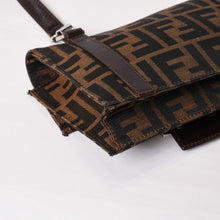 画像をギャラリービューアに読み込む, FENDI フェンディ ワンショルダーバッグ 0915967002 キャンバス レザー ブラウン ズッカ柄 総柄 シルバー金具 美品 中古 4b013868