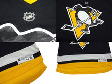 画像をギャラリービューアに読み込む, 極美品 REEBOK リーボック NHL Penguins ピッツバーグ ペンギンズ ゲームシャツ ブラック イエロー ホワイト サイズYOUTH XL 中古 4b001394