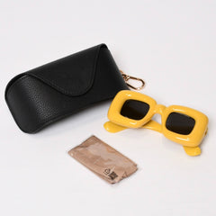 極美品 LOEWE ロエベ サングラス LW40051F サイズ41□28 145 イエロー プラスチック 中古 4b013975
