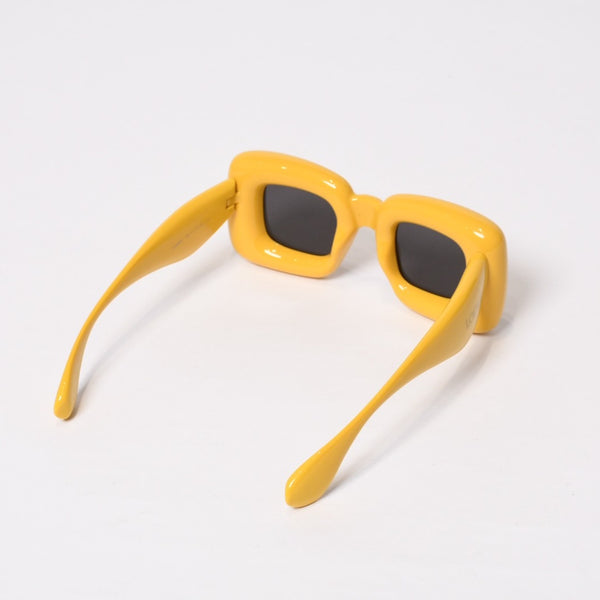 極美品 LOEWE ロエベ サングラス LW40051F サイズ41□28 145 イエロー プラスチック 中古 4b013975