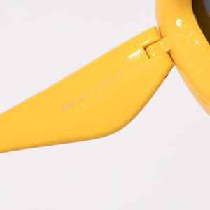 極美品 LOEWE ロエベ サングラス LW40051F サイズ41□28 145 イエロー プラスチック 中古 4b013975
