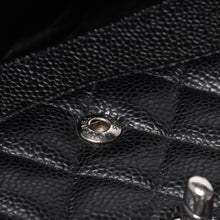 画像をギャラリービューアに読み込む, CHANEL シャネル マトラッセ25 Wフラップ Wチェーンショルダーバッグ 12番台 ココマーク キャビアスキン シルバー金具 美品 中古 4b014007