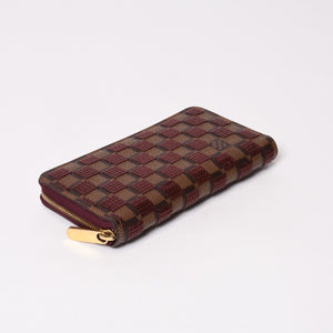 極美品 LOUIS VUITTON ルイヴィトン ジッピーウォレット 長財布 N63174 ダミエパイエット ゴールド金具 中古 4b013949