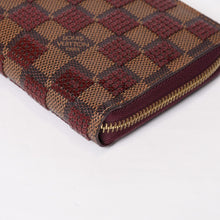 画像をギャラリービューアに読み込む, 極美品 LOUIS VUITTON ルイヴィトン ジッピーウォレット 長財布 N63174 ダミエパイエット ゴールド金具 中古 4b013949