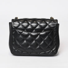 画像をギャラリービューアに読み込む, CHANEL シャネル ミニマトラッセ16 Sフラップ Sチェーンショルダーバッグ 25番台 ココマーク ラムスキン ブラック 美品 中古 4b014139