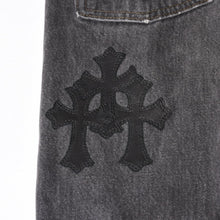 画像をギャラリービューアに読み込む, CHROME HEARTS クロムハーツ × LEVI'S 501 リーバイス501 セメタリークロスパッチ デニムパンツ サイズ30 19パッチ 美品 中古 4b014143