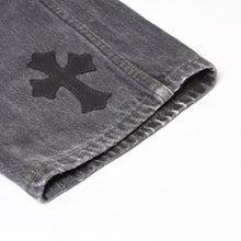 画像をギャラリービューアに読み込む, CHROME HEARTS クロムハーツ × LEVI'S 501 リーバイス501 セメタリークロスパッチ デニムパンツ サイズ30 19パッチ 美品 中古 4b014143