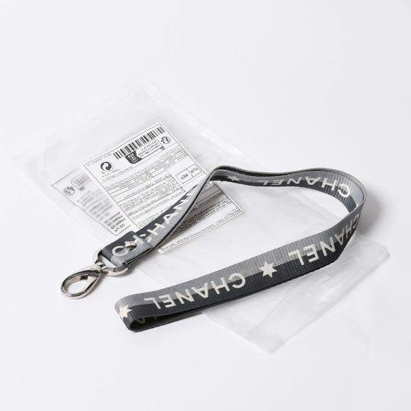 CHANEL シャネル スポーツライン ネックストラップ キーホルダー ココマーク ロゴ グレー シルバー 美品 中古 4b014154