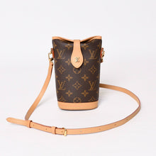 画像をギャラリービューアに読み込む, 極美品 LOUIS VUITTON ルイヴィトン フォールド ミー ポーチ ショルダーバッグ M80874 モノグラム キャンバス ヌメ革 中古 4b014032