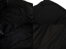 Load image into Gallery viewer, CHANEL シャネル スポーツライン ショルダーバッグ A32807 10番台 ココマーク 刺繍 ナイロン ブラック 美品 中古 4b001460