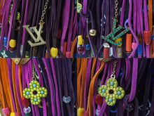 Load image into Gallery viewer, 極美品 LOUIS VUITTON ルイヴィトン フラーンジュ バケット ハンドバッグ M40109 モノグラム マルチカラー ポーチ付き 中古 4b001461