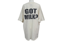 画像をギャラリービューアに読み込む, VINTAGE ヴィンテージ GOT MILK? 半袖Tシャツ サイズL アダルトプリント アイボリー ギルダン 広告 美品 中古 4b001529