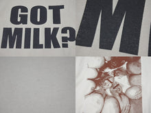 画像をギャラリービューアに読み込む, VINTAGE ヴィンテージ GOT MILK? 半袖Tシャツ サイズL アダルトプリント アイボリー ギルダン 広告 美品 中古 4b001529
