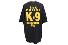 画像をギャラリービューアに読み込む, VINTAGE ヴィンテージ 00's SEX POLICE K-9 DOGGY STYLE UNIT 半袖Tシャツ サイズL パロディ ブラック 美品 中古 4b001557