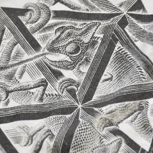 VINTAGE M.C.  Escher Maurits Escher Art Short-Sleeve T-Shirt, White Cotton, 1991 Print, Size L, Good Condition, Used, 4b001568