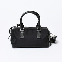 Load image into Gallery viewer, 極美品 PRADA プラダ 三角ロゴ ショルダーバッグ 1BB846 ブラック レザー ジャガード シルバー金具 中古 4b013698