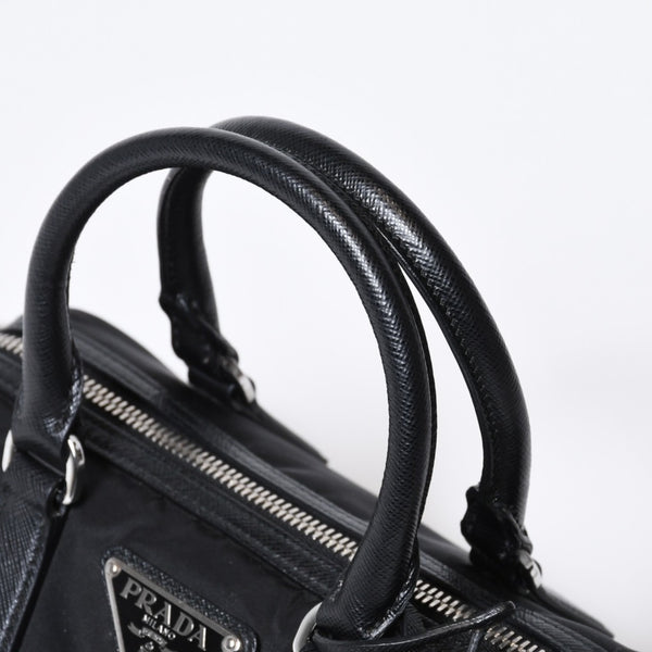 極美品 PRADA プラダ 三角ロゴ ショルダーバッグ 1BB846 ブラック レザー ジャガード シルバー金具 中古 4b013698
