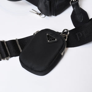 極美品 PRADA プラダ 三角ロゴ ショルダーバッグ 1BB846 ブラック レザー ジャガード シルバー金具 中古 4b013698