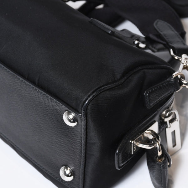 極美品 PRADA プラダ 三角ロゴ ショルダーバッグ 1BB846 ブラック レザー ジャガード シルバー金具 中古 4b013698