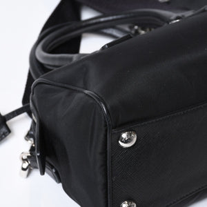 極美品 PRADA プラダ 三角ロゴ ショルダーバッグ 1BB846 ブラック レザー ジャガード シルバー金具 中古 4b013698