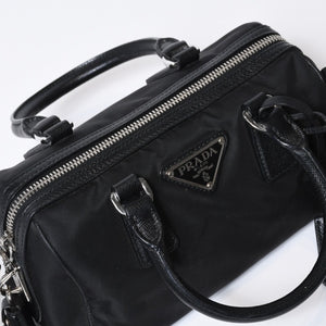 極美品 PRADA プラダ 三角ロゴ ショルダーバッグ 1BB846 ブラック レザー ジャガード シルバー金具 中古 4b013698