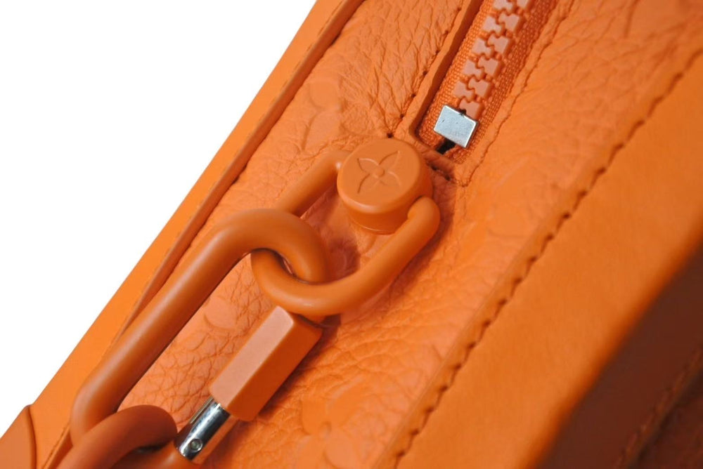 極美品 LOUIS VUITTON ルイヴィトン Virgil Abloh 19AW M55297 ソフトトランク MCA限定 ショルダーバッグ 中古 4b001577
