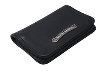 画像をギャラリービューアに読み込む, CHROME HEARTS クロムハーツ 2ポケット レザー カードケース ブラック レザー ロゴ 小物 名刺入れ 美品 中古 4b001584