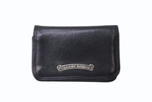 画像をギャラリービューアに読み込む, CHROME HEARTS クロムハーツ 2ポケット レザー カードケース ブラック レザー ロゴ 小物 名刺入れ 美品 中古 4b001584
