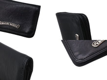 画像をギャラリービューアに読み込む, CHROME HEARTS クロムハーツ 2ポケット レザー カードケース ブラック レザー ロゴ 小物 名刺入れ 美品 中古 4b001584