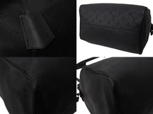Load image into Gallery viewer, 新品同様 LOUIS VUITTON ルイヴィトン スピーディ P9 バンドリエール 40 ハンドバッグ M13916 モノグラム ウルトラブラック 中古 4b001590