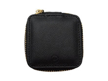 Load image into Gallery viewer, 極美品 FRAGMENT DESIGN フラグメント デザイン × bijou de m ビジュードエム 小物入れ ブラック ゴールド金具 中古 4b001594