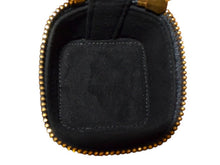 Load image into Gallery viewer, 極美品 FRAGMENT DESIGN フラグメント デザイン × bijou de m ビジュードエム 小物入れ ブラック ゴールド金具 中古 4b001594