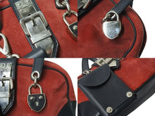 画像をギャラリービューアに読み込む, MIU MIU ミュウミュウ ヴィンテージボストンバッグ ハンドバッグ レザー スエード レッド ブラック シルバー金具 美品 中古 4b001611