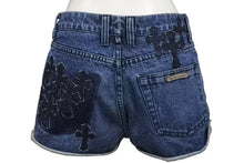 画像をギャラリービューアに読み込む, CHROME HEARTS クロムハーツ デニムショーツ ショートパンツ サイズ26 セメタリークロス デニムパッチ シルバー925 12パッチ 美品 中古 4b001646
