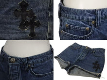 画像をギャラリービューアに読み込む, CHROME HEARTS クロムハーツ デニムショーツ ショートパンツ サイズ26 セメタリークロス デニムパッチ シルバー925 12パッチ 美品 中古 4b001646