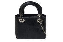 Load image into Gallery viewer, Christian Dior クリスチャンディオール レディディオール スワン ミニハンドバッグ 32-MA-0166 パテントレザー カナージュ 美品 中古 4b001647