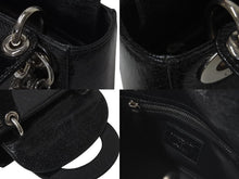 Load image into Gallery viewer, Christian Dior クリスチャンディオール レディディオール スワン ミニハンドバッグ 32-MA-0166 パテントレザー カナージュ 美品 中古 4b001647