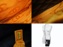 画像をギャラリービューアに読み込む, 極美品 CHANEL シャネル ポーチ ショルダーバッグ カンボンライン 9番台 ココマーク ブラック ホワイト 中古 4b001697