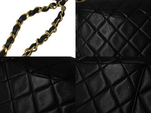 Load image into Gallery viewer, 極美品 CHANEL シャネル マトラッセ23 Wフラップ Wチェーン ショルダーバッグ 1番台 ラムスキン ココマーク ブラック ゴールド金具 中古 4b001700