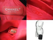 Load image into Gallery viewer, CHANEL シャネル カンボンライン ショルダーバッグ A25177 8番台 ココマーク カーフスキン キルティング ブラック 美品 中古 4b001710