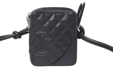 Load image into Gallery viewer, CHANEL シャネル カンボンライン ショルダーバッグ A25177 8番台 ココマーク カーフスキン キルティング ブラック 美品 中古 4b001710
