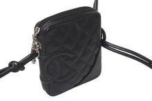 Load image into Gallery viewer, CHANEL シャネル カンボンライン ショルダーバッグ A25177 8番台 ココマーク カーフスキン キルティング ブラック 美品 中古 4b001710