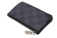 Load image into Gallery viewer, 極美品 LOUIS VUITTON ルイヴィトン ポシェット クレ コインケース N60155 ダミエ グラフィット ブラック 中古 4b001718