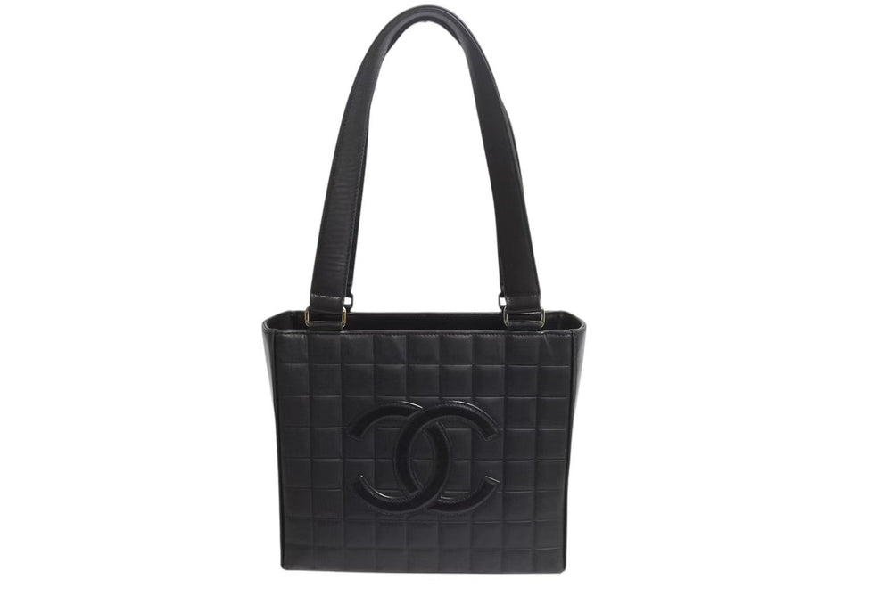 CHANEL Chanel Matelasse Chocolate Bar Tote Bag Handbag Coco Mark No. 7 Lambskin Black Gold Hardware Good Condition Used 4b001719