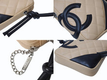 Load image into Gallery viewer, CHANEL シャネル カンボンライン ショルダーバッグ 9番台 ラムスキン ベージュ ブラック シルバー金具 美品 中古 4b001724