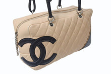 Load image into Gallery viewer, 極美品 CHANEL シャネル ポーチ ハンドバッグ カンボンライン ココマーク 9番台 ラムスキン ベージュ ブラック 中古 4b001735