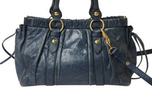 Load image into Gallery viewer, MIUMIU ミュウミュウ 2WAY ハンドバッグ ショルダーバッグ ブルー レザー ゴールド金具 イタリア製 良品 中古 4b001738